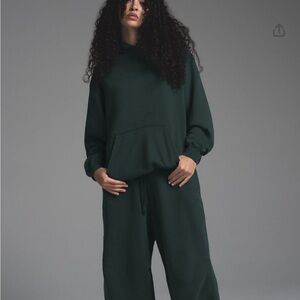 Skims vintage fleece oversized sweater